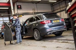 Autobedrijf Waalwijk